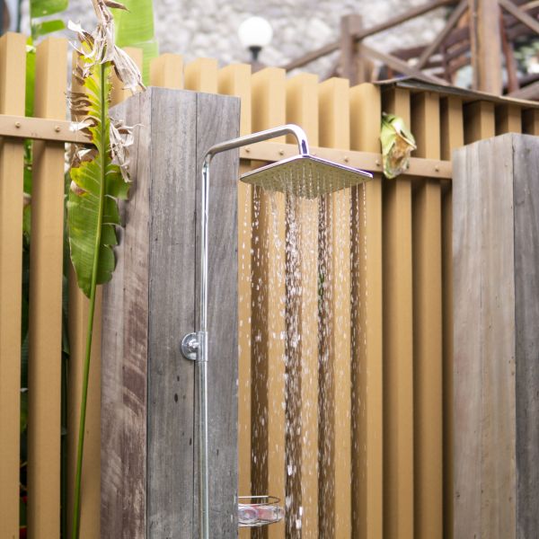 Cost of Outdoor Shower Plumbing in Pasadena